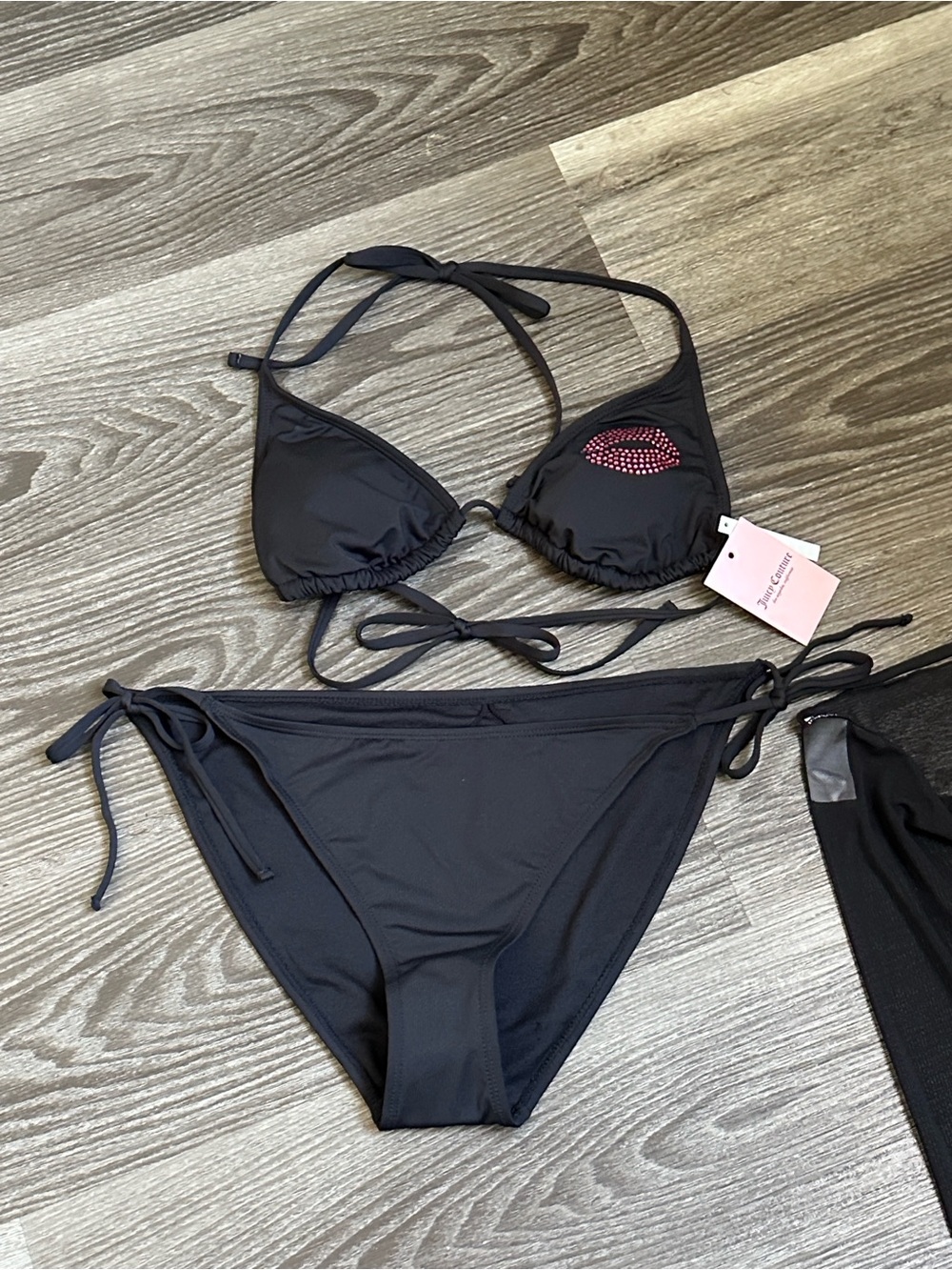 Juicy Couture Black Bikini & Sarong with Pink Lip Accent - Picture 3 of 9
